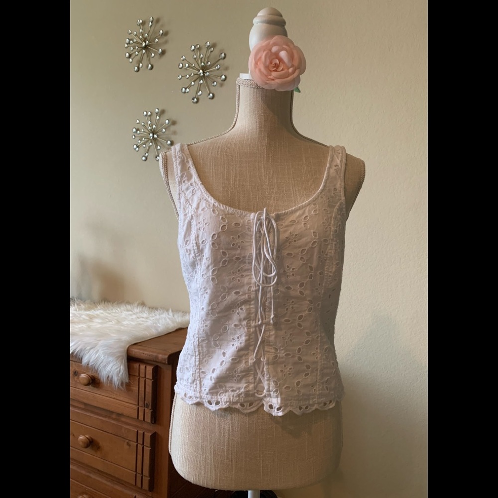 White top crochet